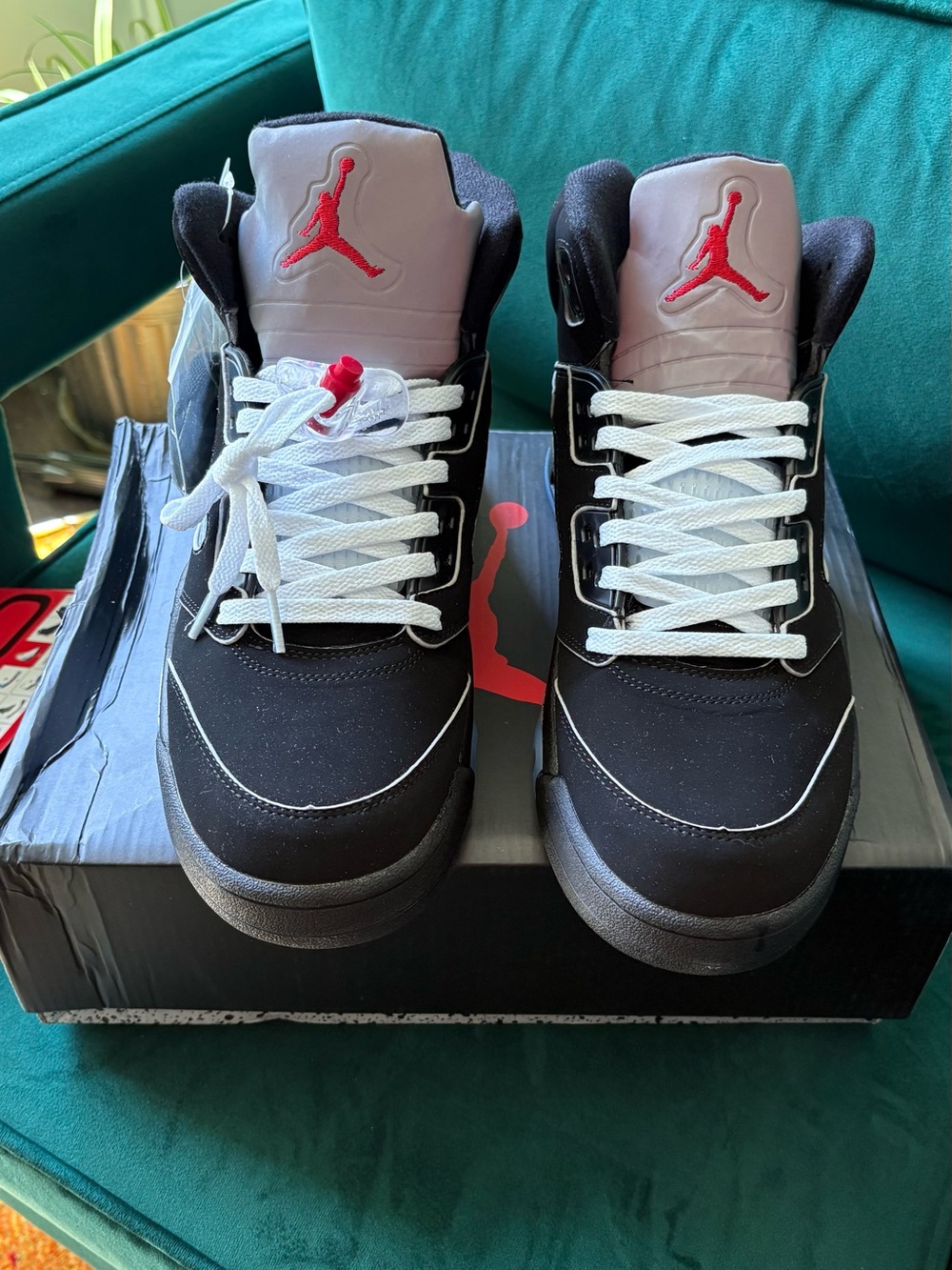 Jordan Men’s Sneakers - Black/White/Red